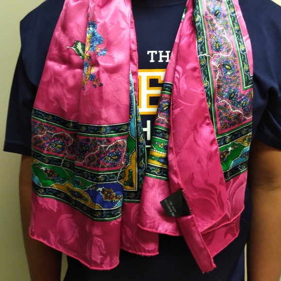 La Vilella wrapping scarf - Picture 1 of 5